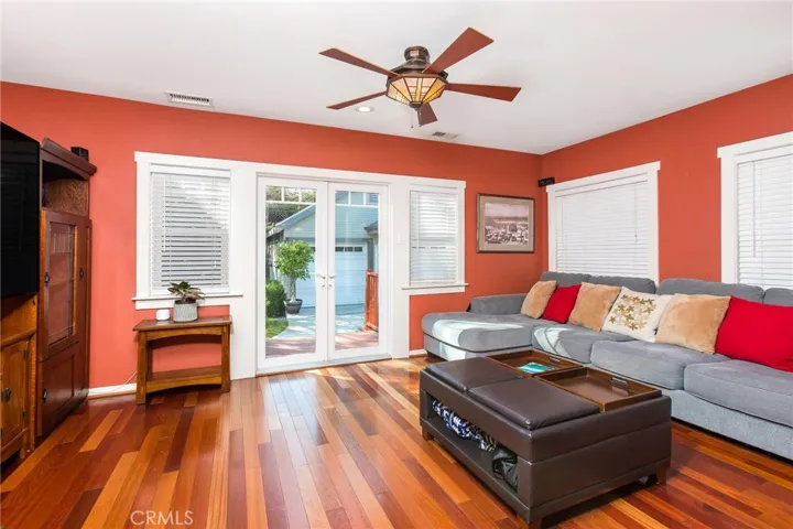 263 Valle Vista Avenue, Monrovia, California 91016