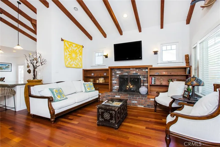 263 Valle Vista Avenue, Monrovia, California 91016