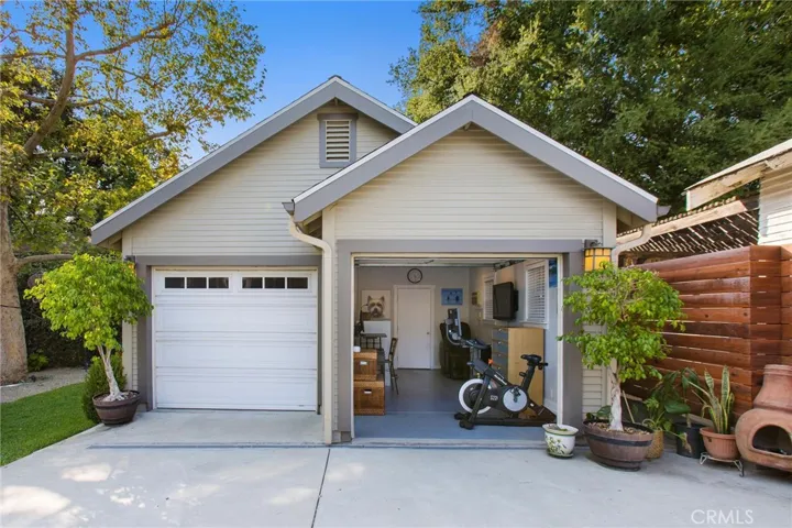 263 Valle Vista Avenue, Monrovia, California 91016