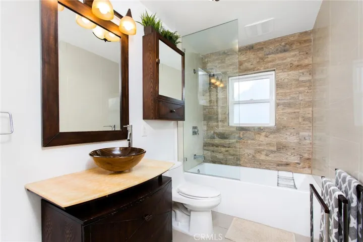 263 Valle Vista Avenue, Monrovia, California 91016