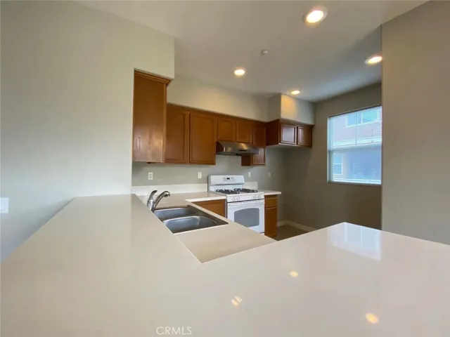 1968 Oakwood Way, Pomona, California 91767