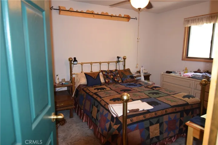 899 Blue Ridge Drive, Lake Arrowhead, California 92385