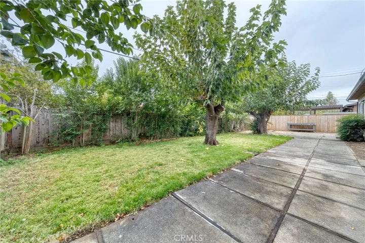 6 Clara Lane, Chico, California 95926