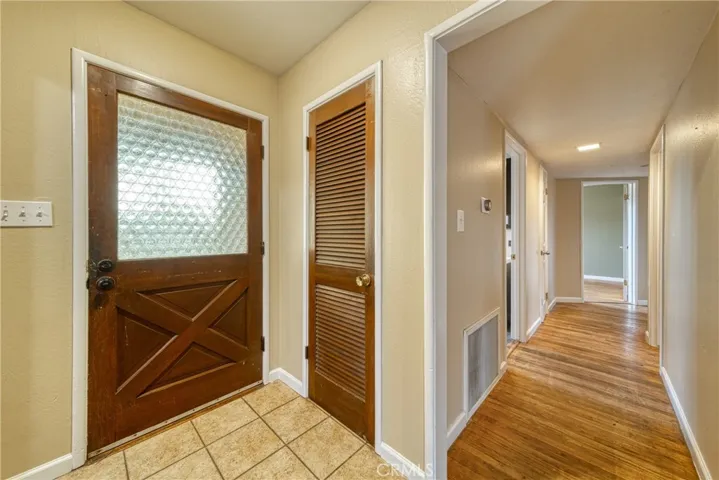 6 Clara Lane, Chico, California 95926
