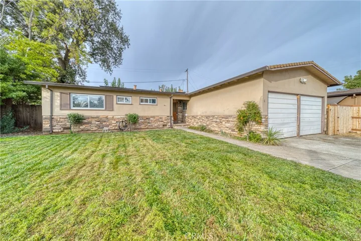 6 Clara Lane, Chico, California 95926