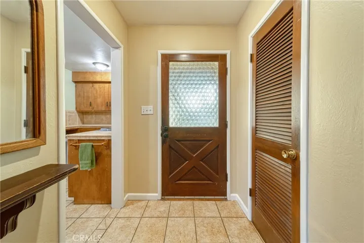 6 Clara Lane, Chico, California 95926