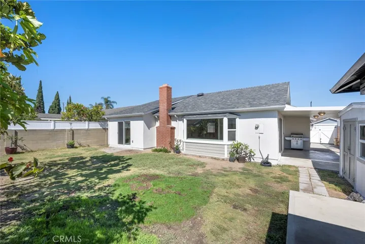 6542 Farinella Drive, Huntington Beach, California 92647