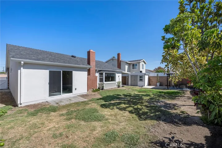 6542 Farinella Drive, Huntington Beach, California 92647