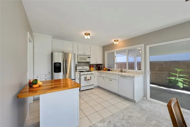 6542 Farinella Drive, Huntington Beach, California 92647
