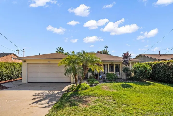 7011 Stanford Avenue, La Mesa, California 91942