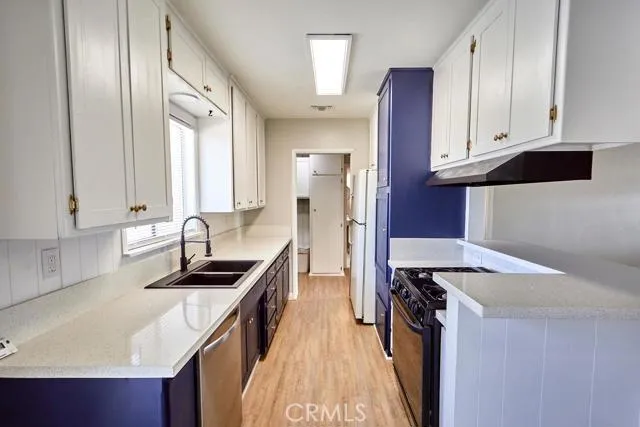 13060 Algonquin Road, Apple Valley, California 92308