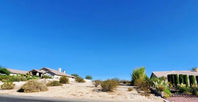 26660 Lakeview Drive, Helendale, California 92342