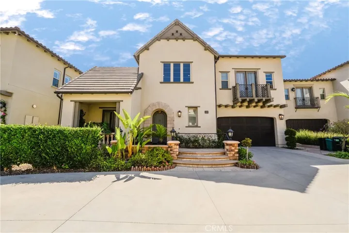 632 E Camellia Way, Azusa, California 91702