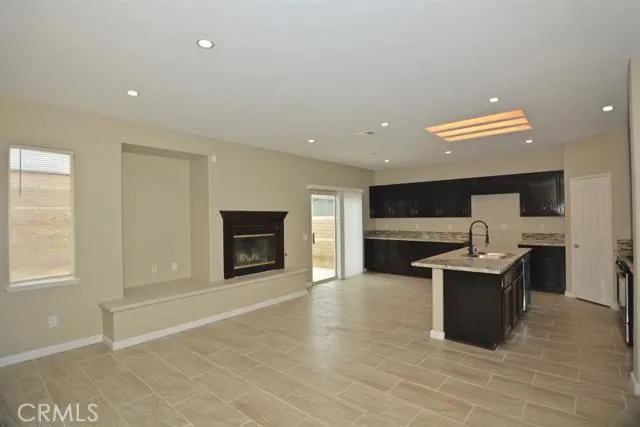 13078 Nelliebell Drive, Victorville, California 92392