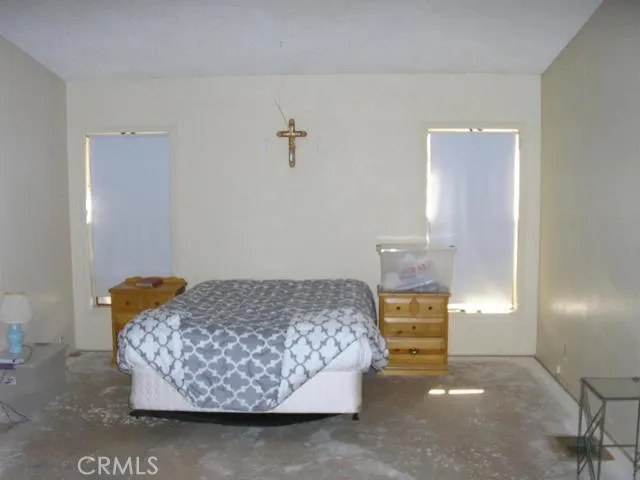 9241 Avalon Road, Phelan, California 92371