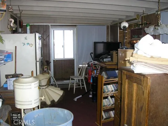 9241 Avalon Road, Phelan, California 92371