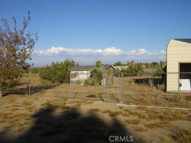 9241 Avalon Road, Phelan, California 92371