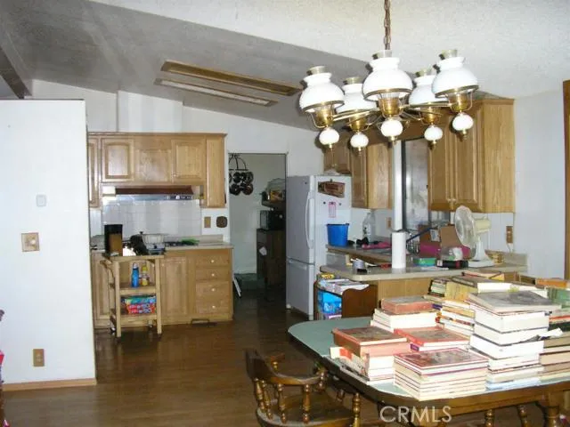 9241 Avalon Road, Phelan, California 92371