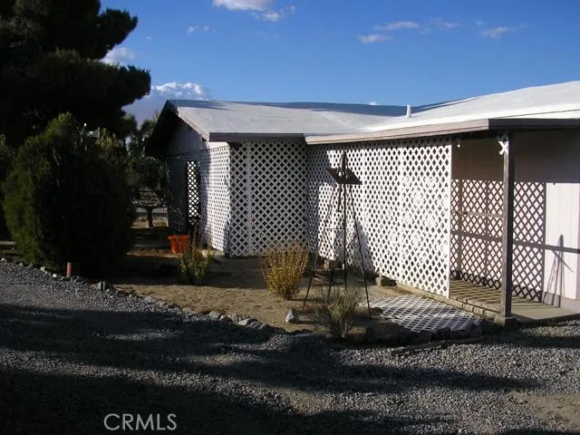 9241 Avalon Road, Phelan, California 92371