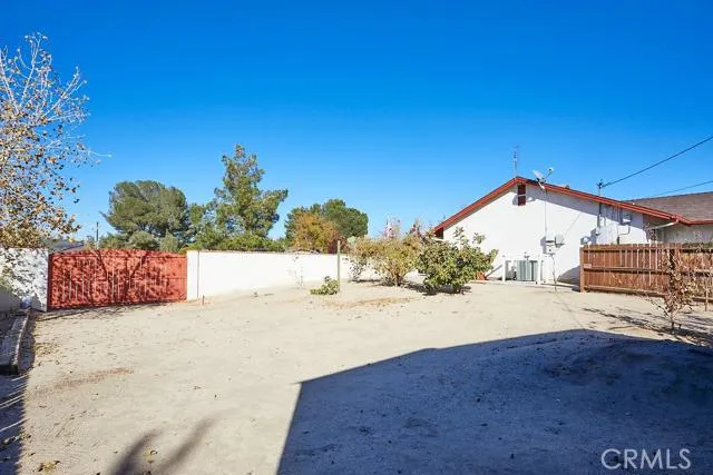 14185 Cuyamaca Road, Apple Valley, California 92307