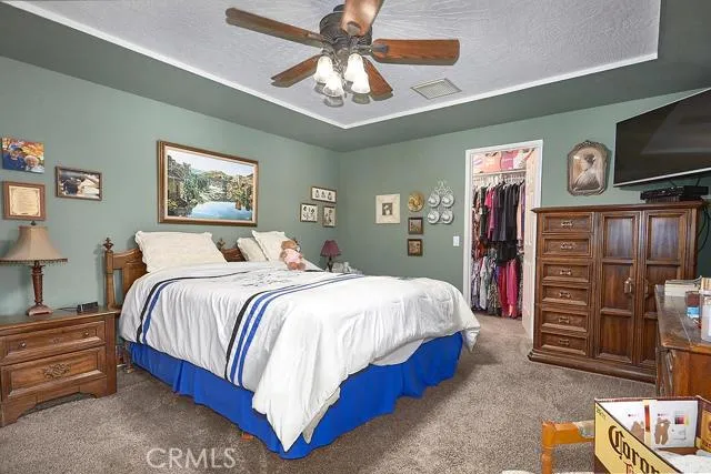 14185 Cuyamaca Road, Apple Valley, California 92307
