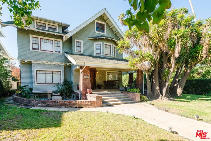 4446 Victoria Park Drive, Los Angeles, California 90019