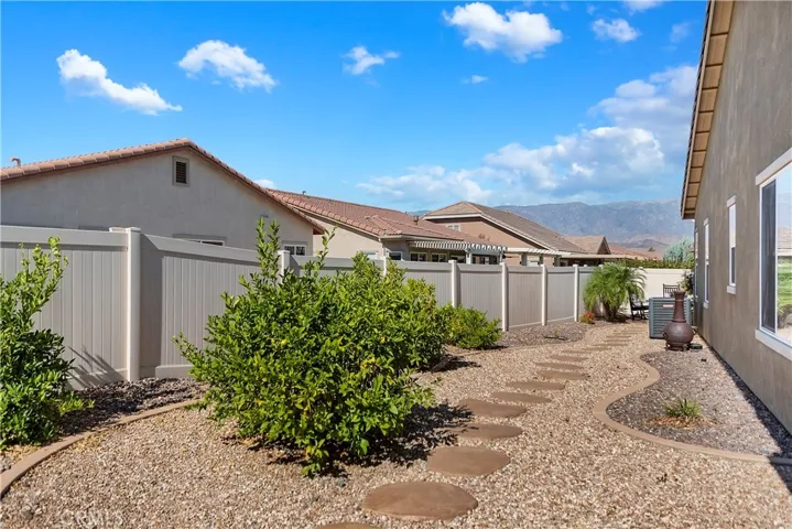 1506 Big Bend, Beaumont, California 92223