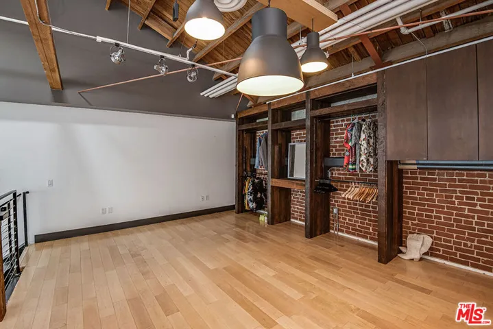 130 S Hewitt Street 21, Los Angeles, California 90012