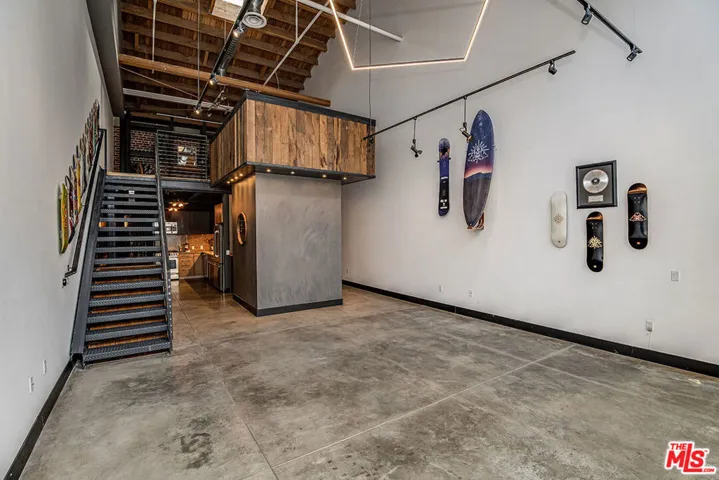130 S Hewitt Street 21, Los Angeles, California 90012