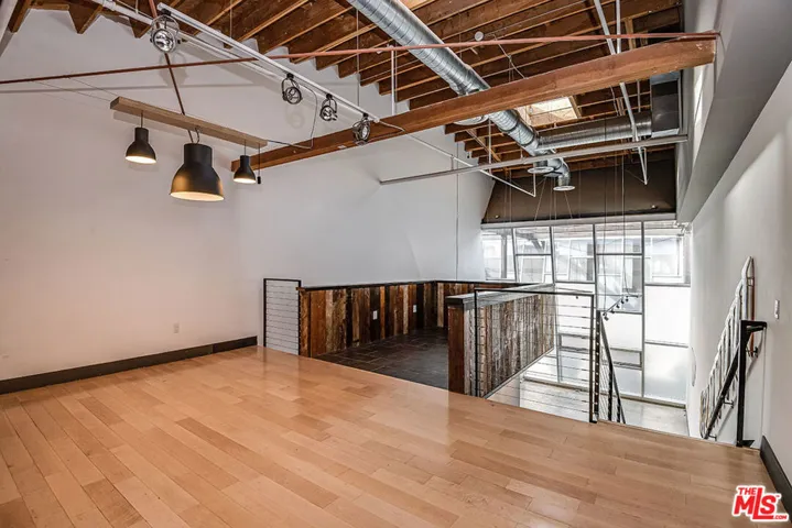 130 S Hewitt Street 21, Los Angeles, California 90012