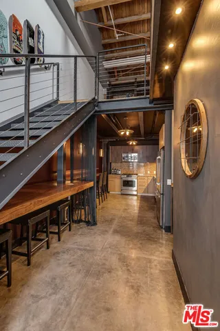 130 S Hewitt Street 21, Los Angeles, California 90012