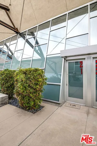 130 S Hewitt Street 21, Los Angeles, California 90012