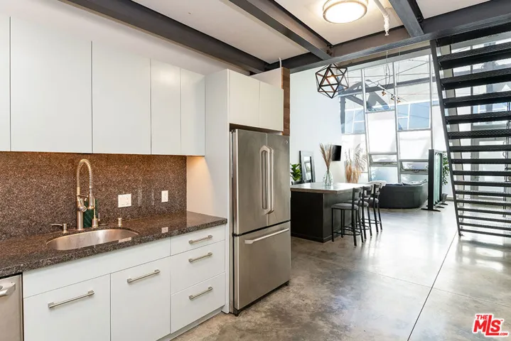 130 S Hewitt Street 22, Los Angeles, California 90012