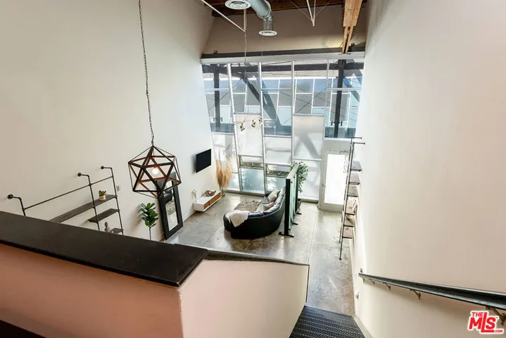 130 S Hewitt Street 22, Los Angeles, California 90012