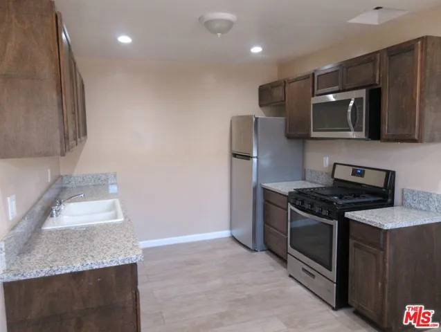 2 bdrm Kitchen