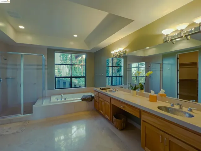 162 Alta Rd, Oakland, California 94618