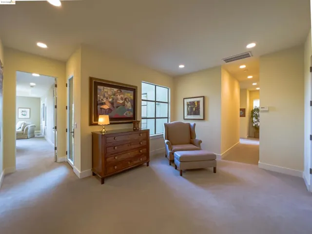 162 Alta Rd, Oakland, California 94618