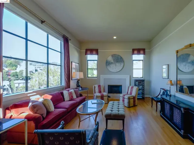 162 Alta Rd, Oakland, California 94618