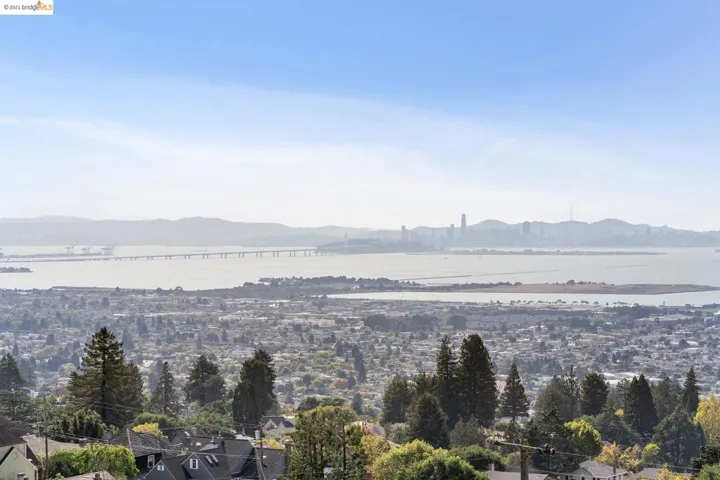 208 Kenyon Ave, None, California 94708