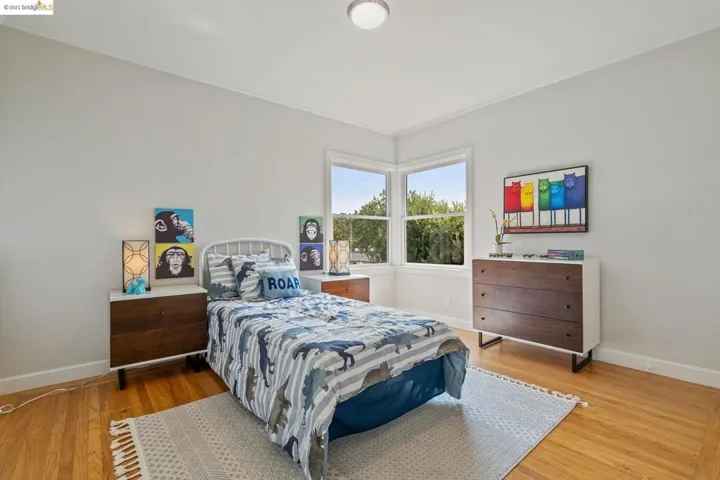 208 Kenyon Ave, None, California 94708