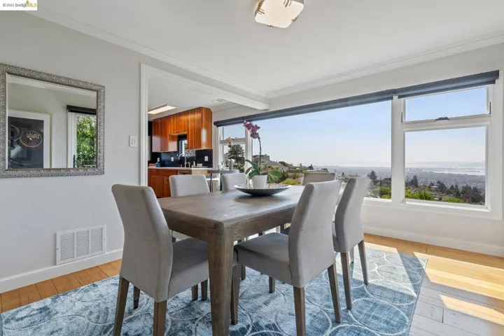 208 Kenyon Ave, None, California 94708