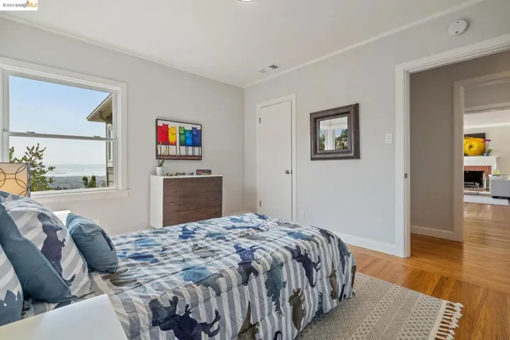 208 Kenyon Ave, None, California 94708