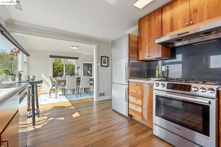 208 Kenyon Ave, None, California 94708