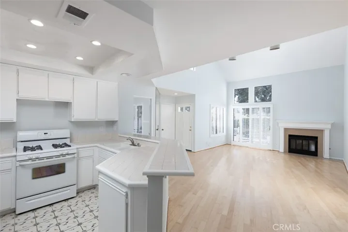601 Springbrook N 57, Irvine, California 92614