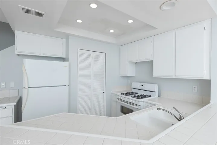 601 Springbrook N 57, Irvine, California 92614