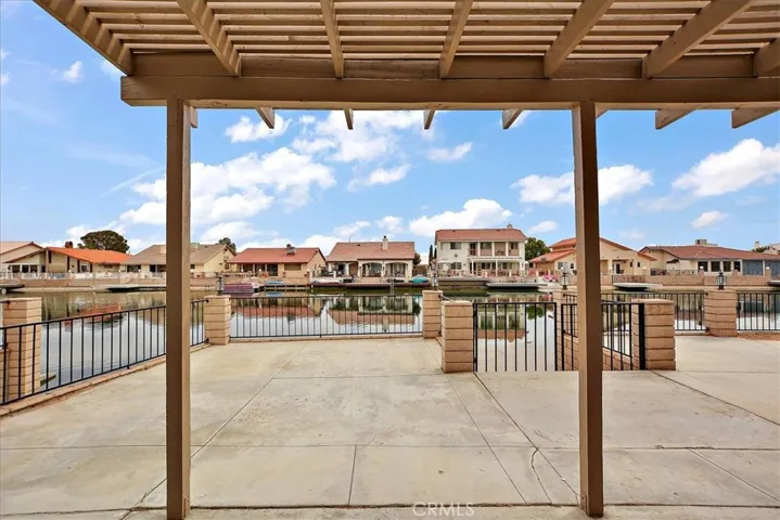 27525 Silver Lakes, Helendale, California 92342