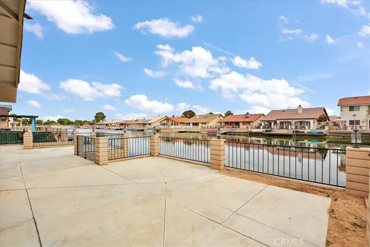 27525 Silver Lakes, Helendale, California 92342