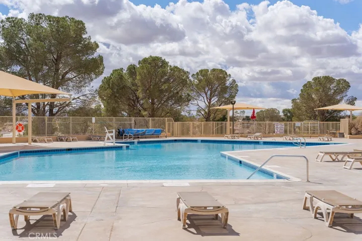 27525 Silver Lakes, Helendale, California 92342