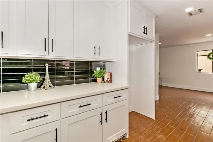 27525 Silver Lakes, Helendale, California 92342