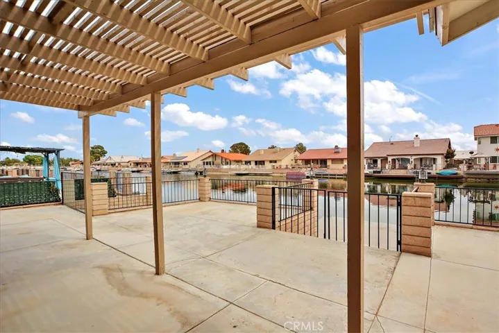 27525 Silver Lakes, Helendale, California 92342